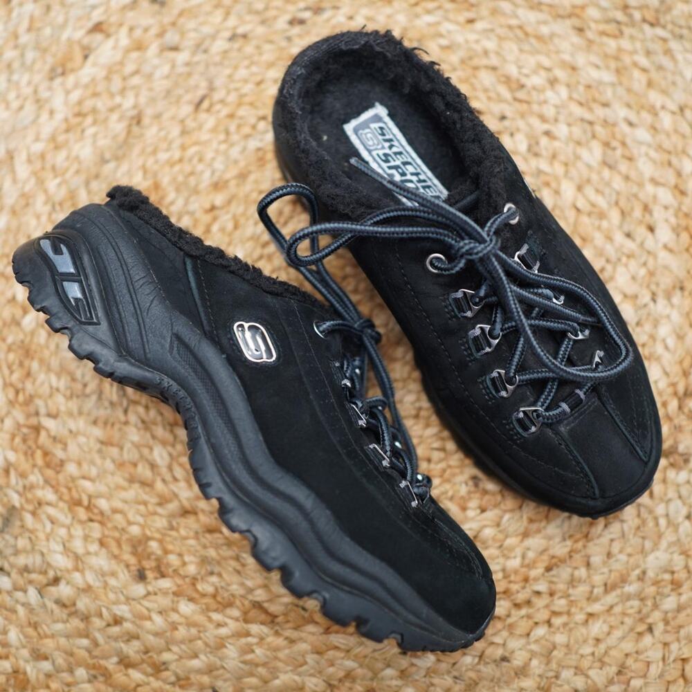Skechers Sport Y2K Suede Clogs Black 6.5